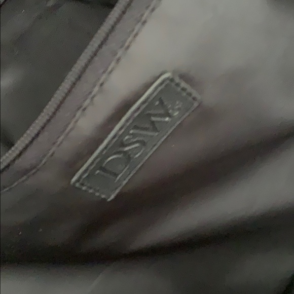 DSW Snakeskin Print Bag - Picture 4 of 8